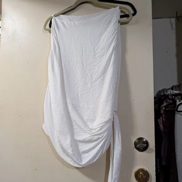 Tom Ford Draped White Sleeveless Top Size 4 - Picture 2 of 5